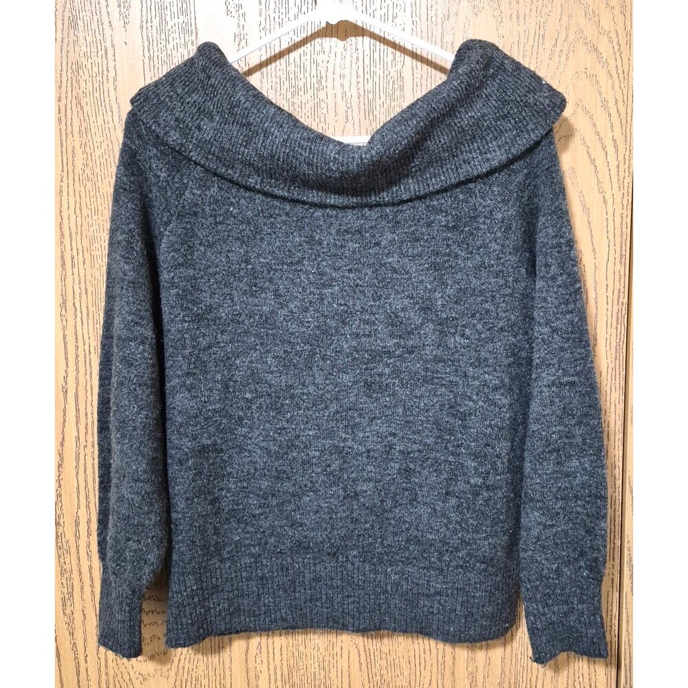 H&M Women's Long Sleeve Dark Grey Off The Shoulder Knit Sweater Size Small